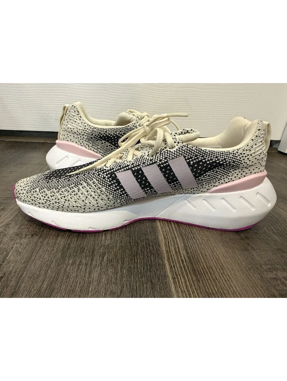 adidas swift run